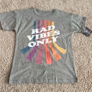 Grayson Threads Gray Tee with Colorful Graphic Rad Vibes Only Kids Size 4-5